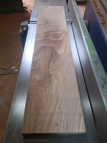 927 203 30mm spalted - 927*203*30mm, english