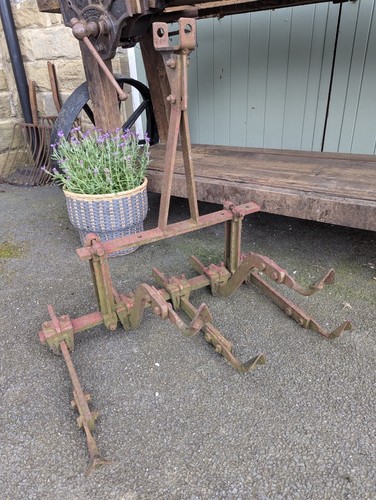 Cultivator garden feature - cultivator,
