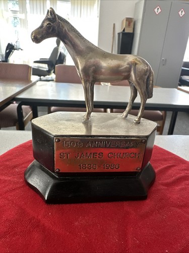 Commemorative trophy - commemorative,