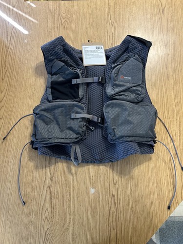 Simms fishing flyweight vest - fishing,