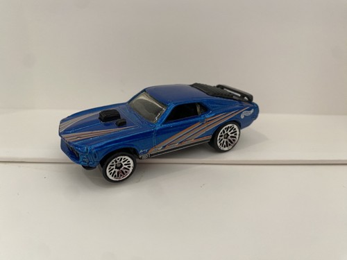 1997 hot wheels mustang - 1997,