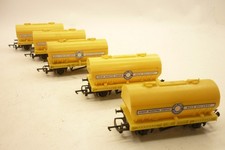 5 x HORNY 00 gauge CEMENT WAGONS - BLUE CIRCLE - YELLOW R237,                 e