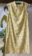 VINTAGE 1960s FLORAL SHEATH  DRESS TURTLE NECK SIZE 10 MOD TWIGGY ERA 36” CHEST