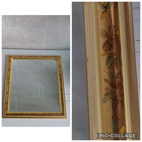 Vintage gold floral - gold, wall