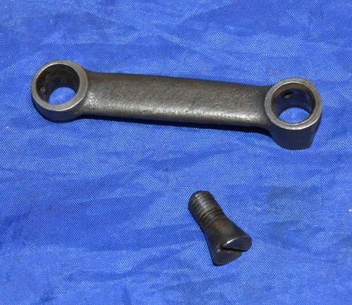 Needle bar connecting link - bar,