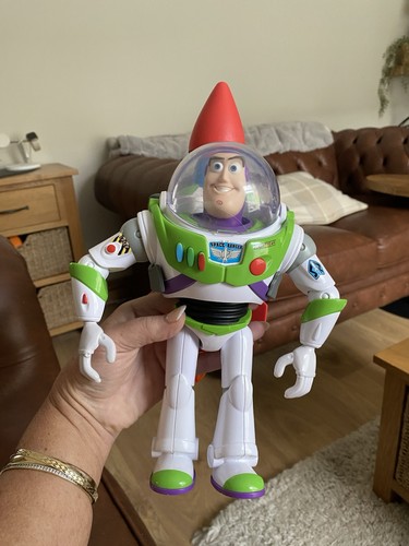 Toy story buzz lightyear - lightyear, with