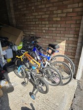 4 Bicycles £50 Each only the blue one is 30 because the tire is flat.