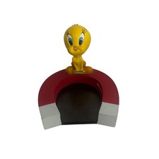 Tweety Bird Tweety Pie Looney Tunes Magnet Paperweight Warner Bros. 1998 Vintage