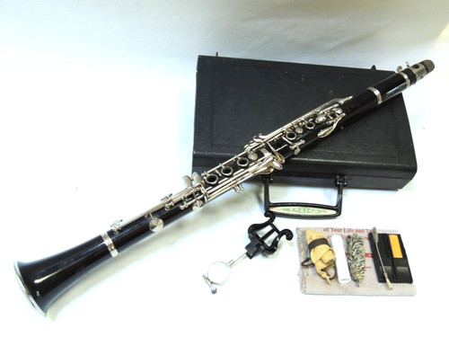 Clarinet blanc - clarinet, le