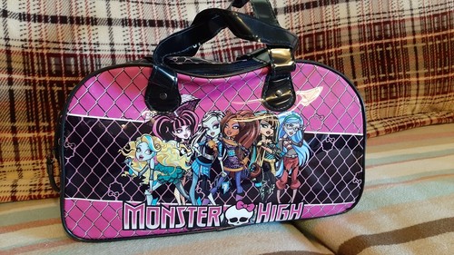 Monster high doll - high, carry