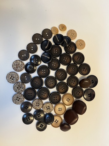 Vintage buttons job - vintage, buttons.