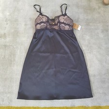 Bnwt £95 Chantelle Black