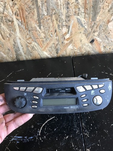 Nissan almera tino 2002 - 2002, year