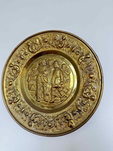 Vintage embossed brass wall - brass,