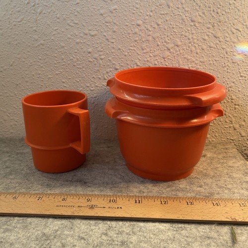 Tupperware orange plastic - tupperware,