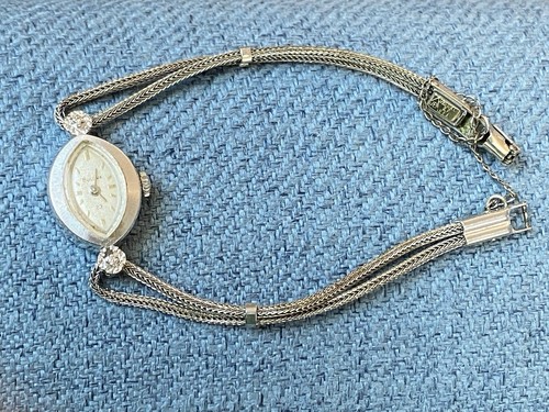 Vtg bulova ladies watch - bulova,