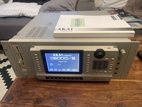 Akai s6000 sampler - s6000, 256mb