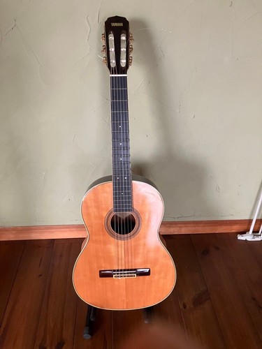 Yamaha 300 classic - classic, guitar