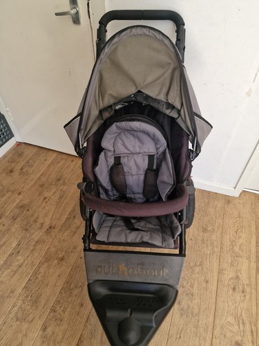 Out about single buggy - about,