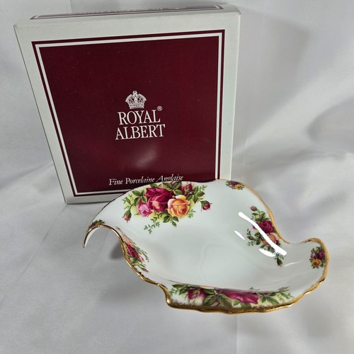 Royal albert old - country, roses