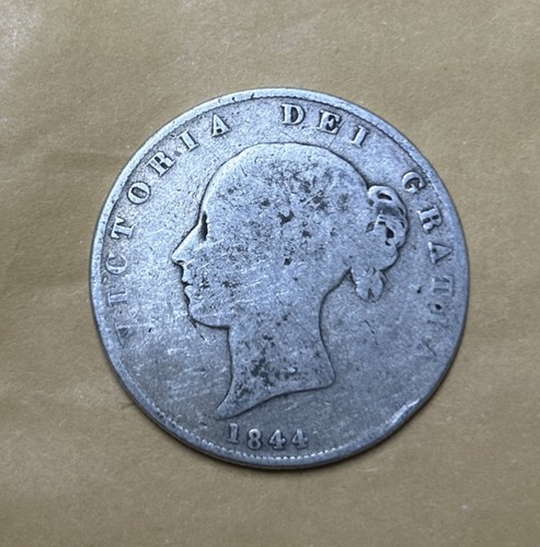 1844 queen victoria half crown - queen, half-crown