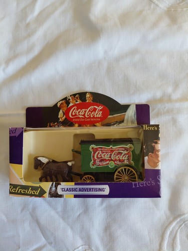 Lledo sl11001 horse drawn - ,