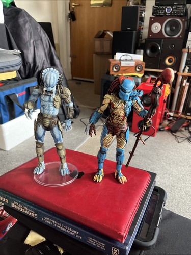 Neca mad predator and dark - neca,