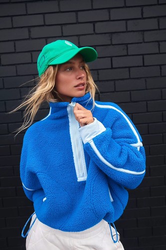 Free people movement mountain - movement,