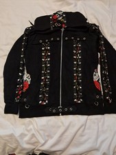 BANNED BLACK  SKULLS AND ROSES