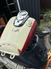 Lifan King 125cc Front Wheel And Petrol Tank