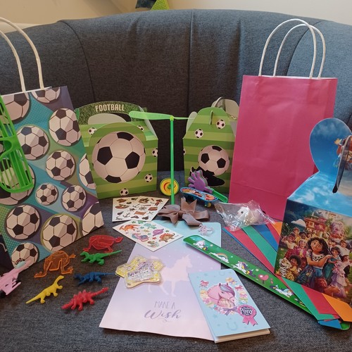 Kids pre filled - kids, bags