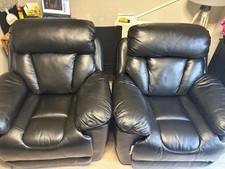 DFS x2 supreme leather black electric reclining lazy boy chairs  Only a year old