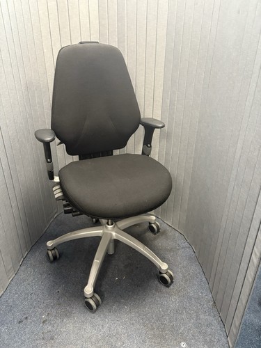 Rh300 logic chair - rh300,