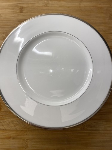Wedgwood carlyn white china - white,