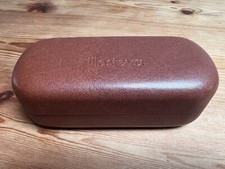 ILLESTEVA Leather Sunglasses Case