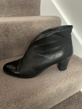 HISPANITAS WOMEN’S ANKLE BOOTS BLACK HEELED LEATHER LINED WITH PATENT FRONT 6