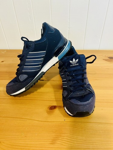 Adidas 750 trainers size - 750,