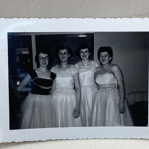 Vintage black white - black, &