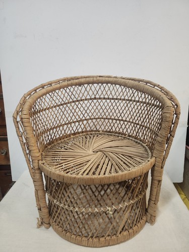 Vintage wicker barrel - wicker, style