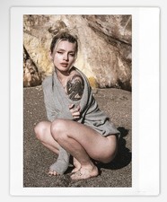 Art model Bradley Instax Wide