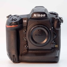 NIKON D5 20.8MP DIGITAL SLR