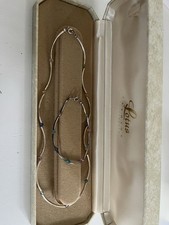 Lotus Fashion Metal And