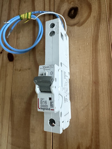 Legrand 16a 30ma dx3 - dx3, 606418