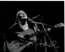 JONI MITCHELL autograph 8X10