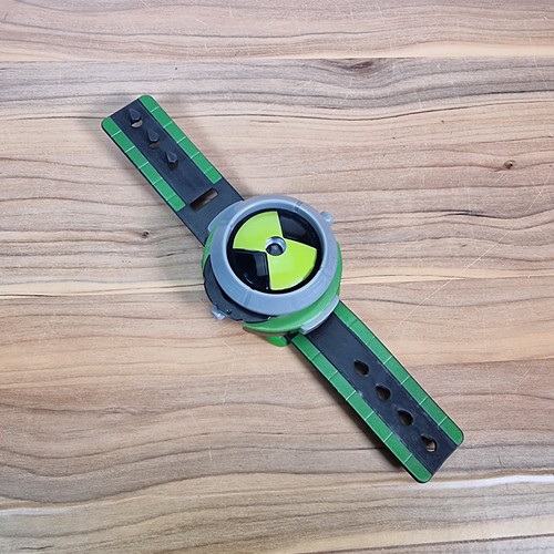 Ben disc projector omnitrix - 10,