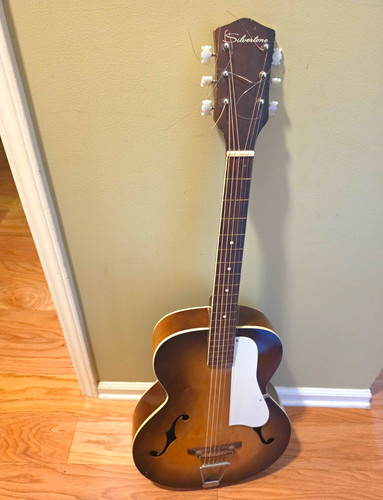 Silvertone string - silvertone, 6-string