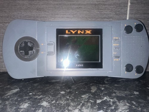 Atari lynx model 1 - atari,