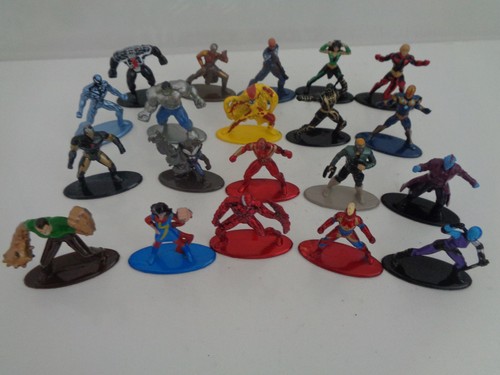 Marvel comics metal - &,
