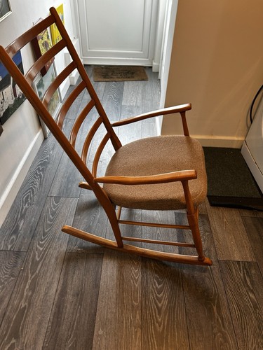 Mid century rocking chair - mid,