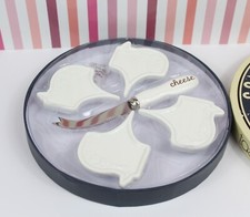 DAVIS & WADDELL Cheese Markers With Knife Gift Set Camembert Extra Fine de Paris